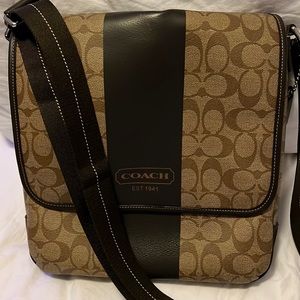COPY - Coach men's crossbody bag